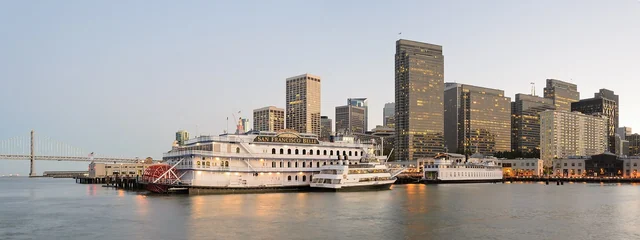 Photograph of San Francisco waterfront from Pier 7