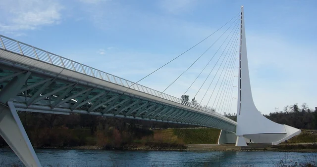 Photograph of Sundial Bridge, Redding