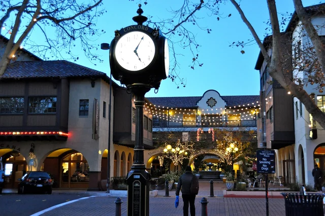Photograph of Todos Santos Plaza, Concord