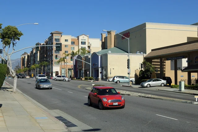 Photograph of Monterey Park streetscape