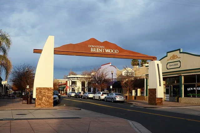 Photograph of Downtown Brentwood, Contra Costa County