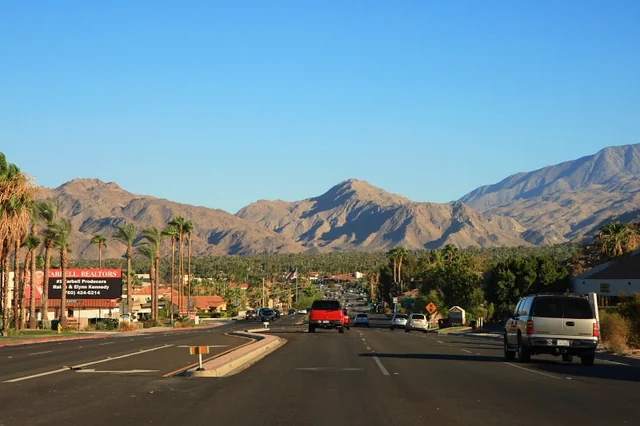 Photograph of Palm Canyon Drive toward Cathedral City