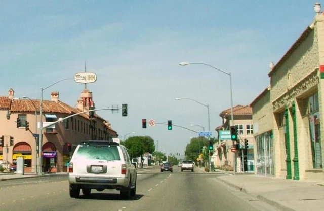 Photograph of Downtown Tracy