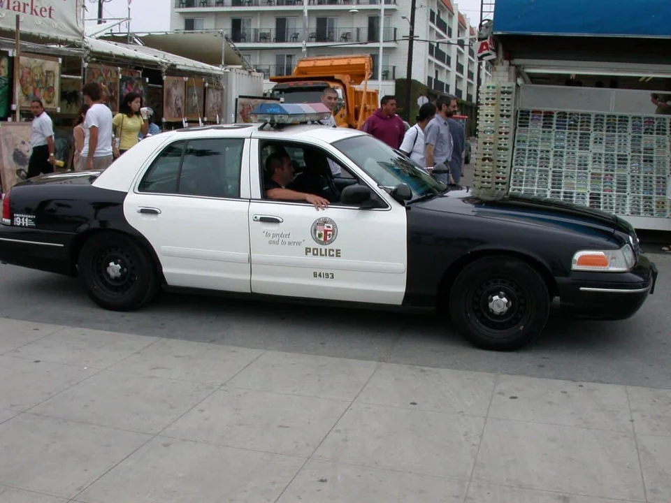 LAPD Squad Card Tampered With by Field Officers